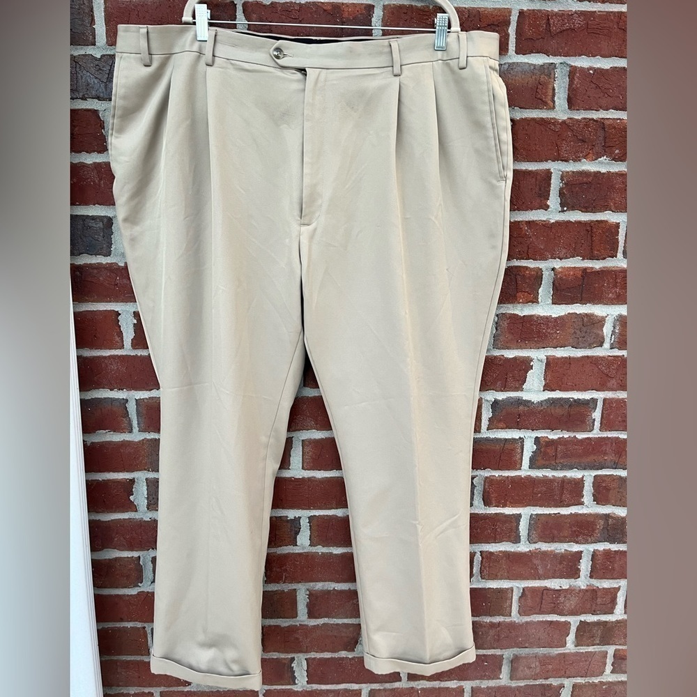 Roundtree and Yorke Travel Smart Dress Pants- 46x30
